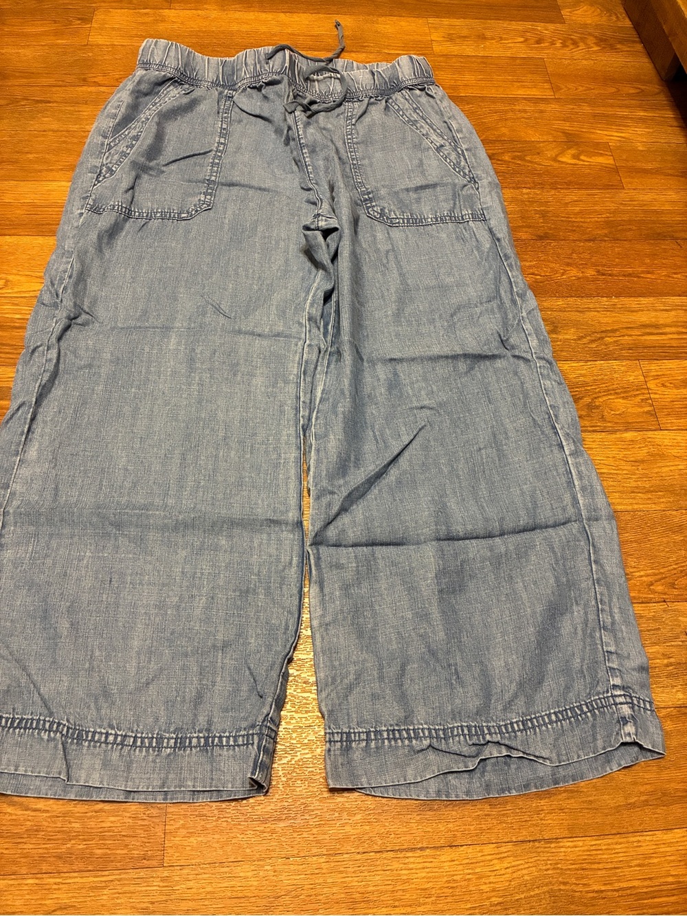Splendid Light Blue Relaxed Drawstring Cropped Pants Size Medium